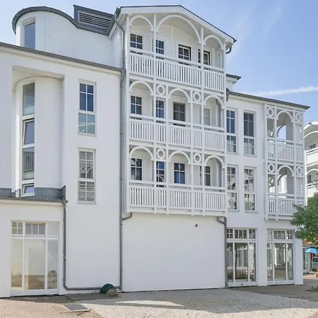 Appartamento Moderne Mit Grossem Balkon Im Seepark
